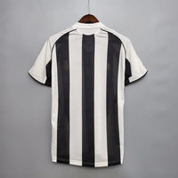 Maglia Retro Newcastle Home 05/06