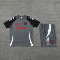 Maglia da allenamento e pantaloncini del Manchester United Bambino 24/25