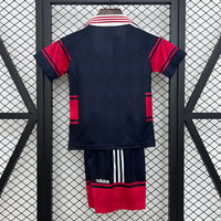 T-shirt e Pantaloncini per Bambino Bayern Monaco Retro Home 97/99