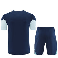 Maglia da allenamento e pantaloncini del Arsenal 25/26