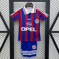 T-shirt e Pantaloncini per Bambino Bayern Monaco Retro Home 95/97