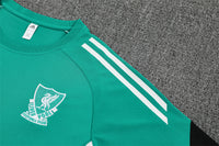 Maglia da allenamento e pantaloncini del Liverpool 25/26