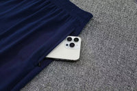 Maglia da allenamento e pantaloncini del Manchester City 25/26