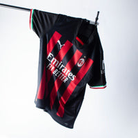 Maglia AC Milan home 2022/23 - con patch serie A e scudetto