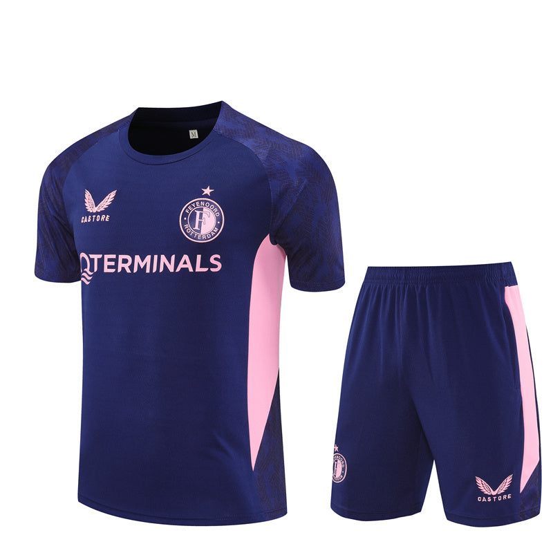 Maglia da allenamento e pantaloncini del Feyenoord 25/26
