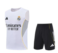Maglia da allenamento e pantaloncini del Real Madrid 25/26