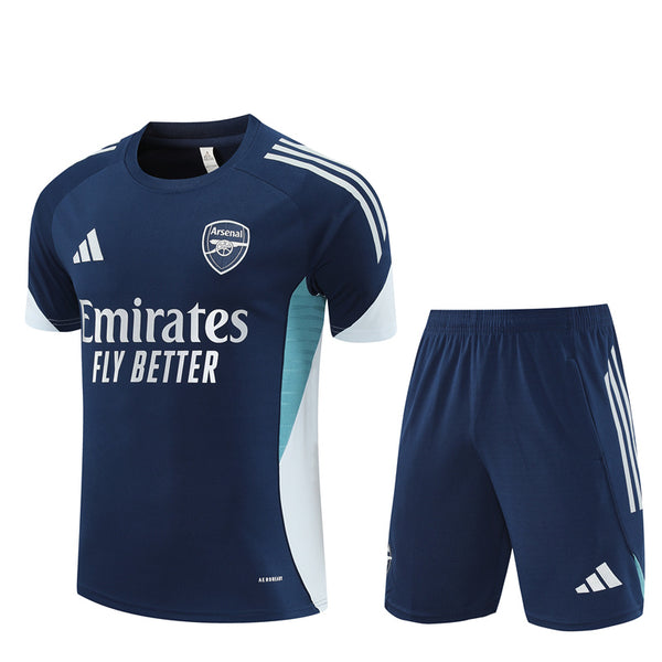 Maglia da allenamento e pantaloncini del Arsenal 25/26