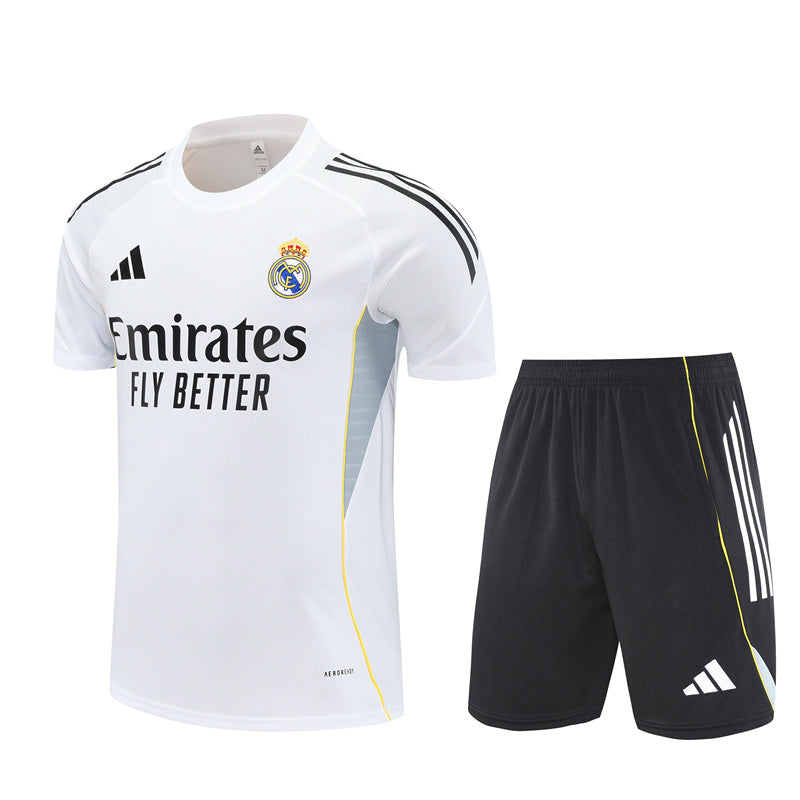 Maglia e Pantaloncini pre-allenamento Real Madrid Bambino 25/26