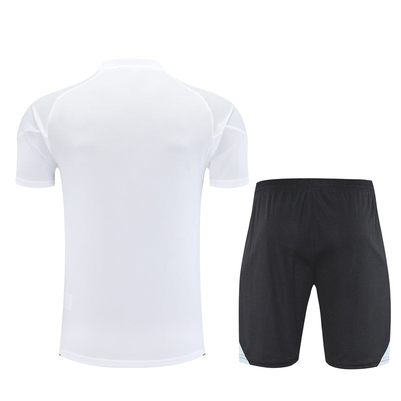 Maglia e Pantaloncini pre-allenamento Real Madrid Bambino 25/26