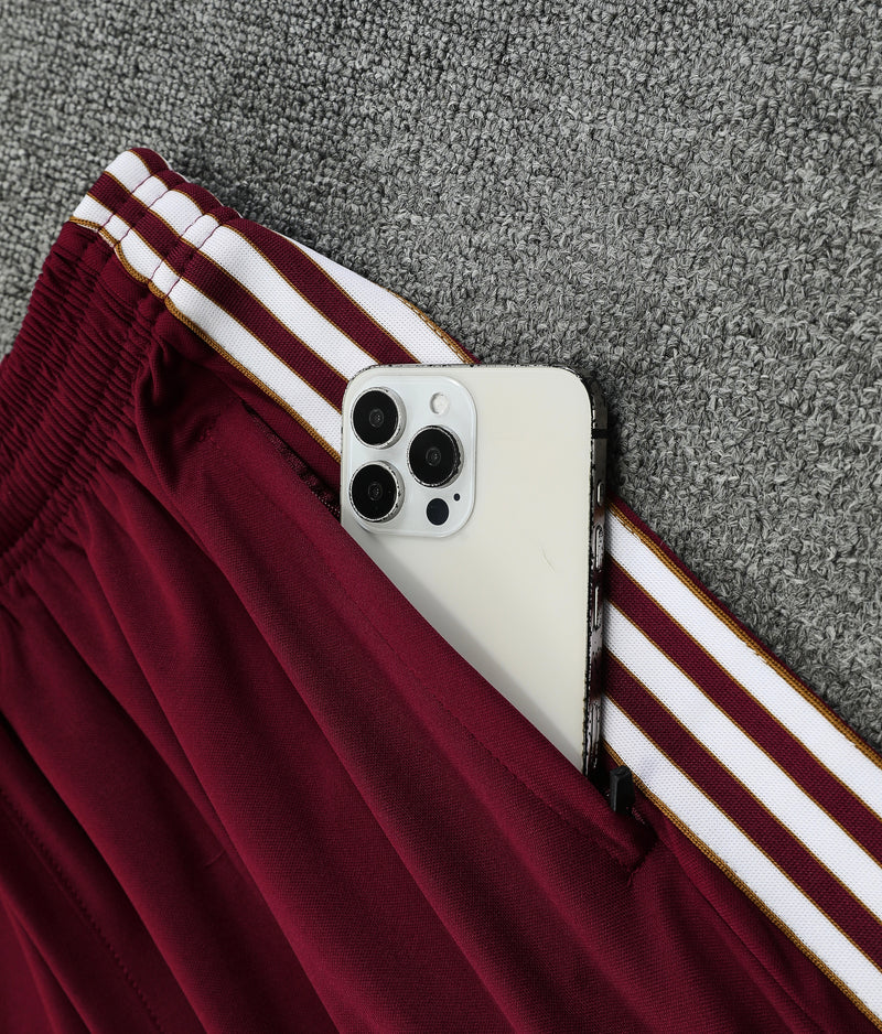 Maglia da allenamento e pantaloncini del Arsenal 25/26