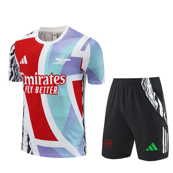 Maglia da allenamento e pantaloncini del Arsenal 24/25