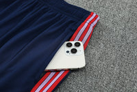 Maglia da allenamento e pantaloncini del Arsenal 24/25