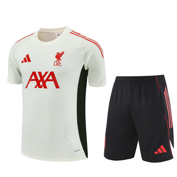 Maglia da allenamento e pantaloncini del Liverpool 25/26