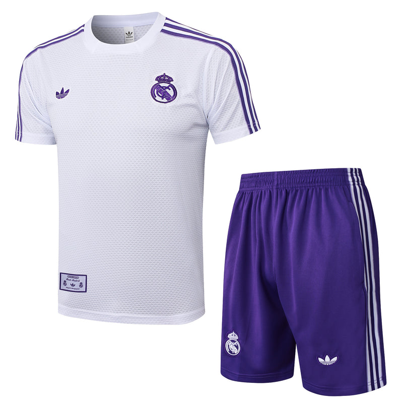 Maglia da allenamento e pantaloncini del Real Madrid 25/26