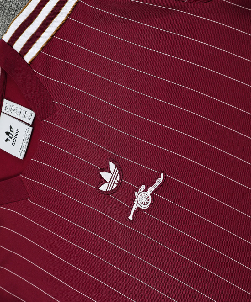 Maglia da allenamento e pantaloncini del Arsenal 25/26