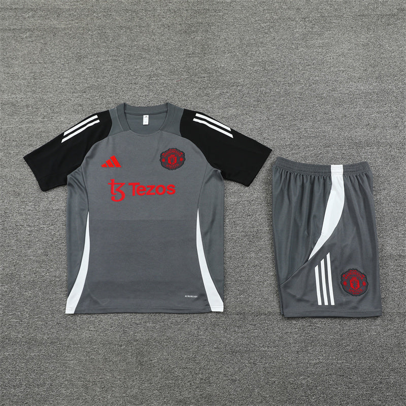 Maglia da allenamento e pantaloncini del Manchester United Bambino 24/25