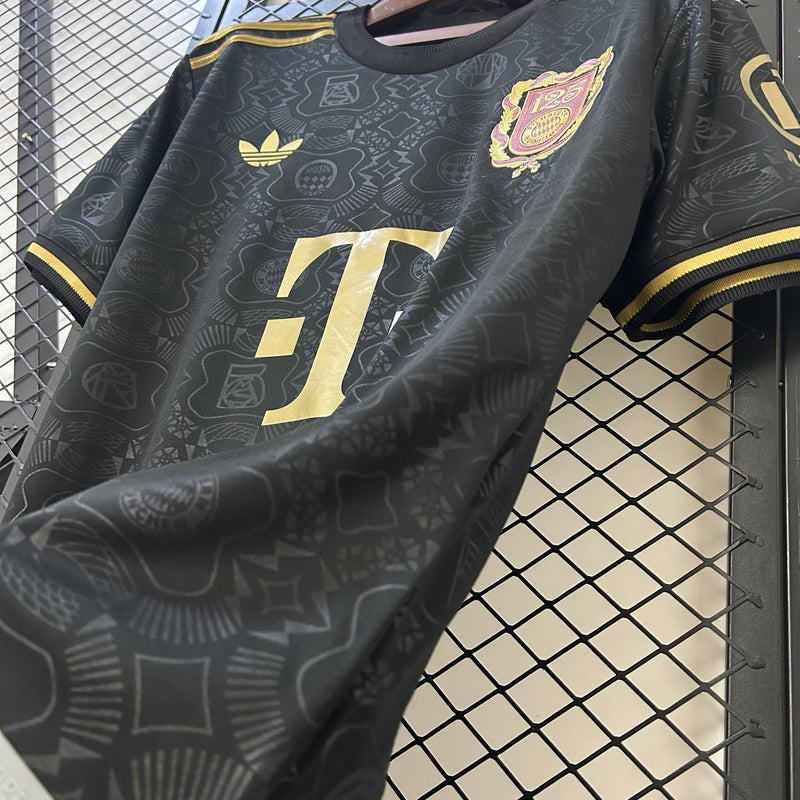 Maglia Bayern Monaco Edizione speciale per il 125° anniversario