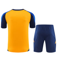 Maglia e Pantaloncini pre-allenamento Juventus 24/25