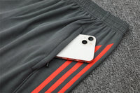 Maglia da allenamento e pantaloncini del Bayern Bambino 25/26