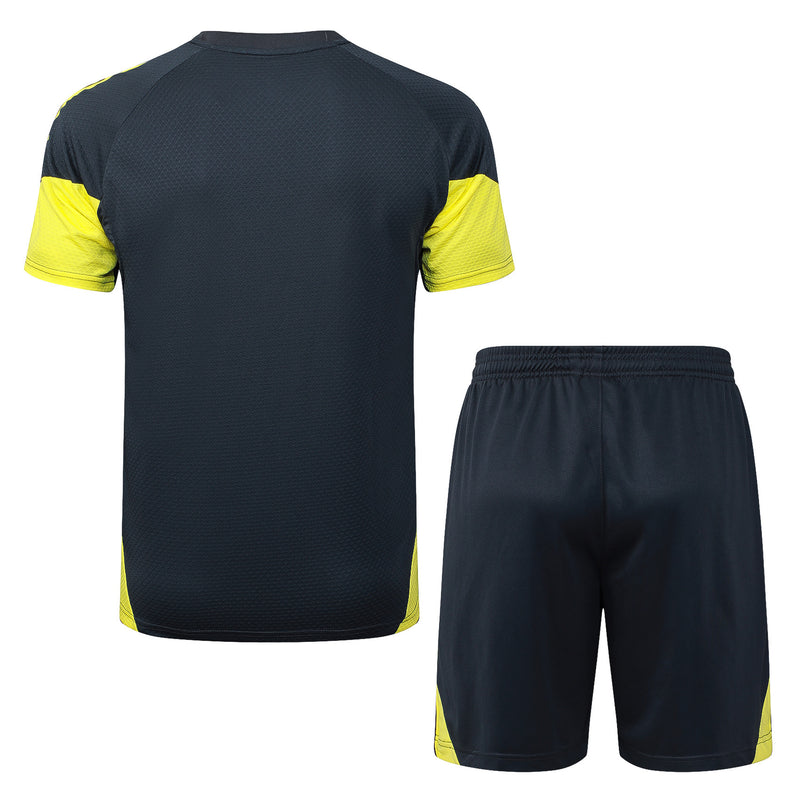 Maglia e Pantaloncini pre-allenamento Real Madrid  Bambino 25/26