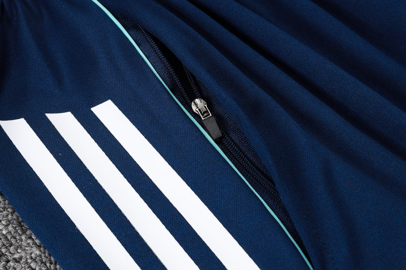 Maglia da allenamento e pantaloncini del Arsenal 24/25