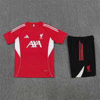 Maglia da allenamento e pantaloncini del Liverpool 25/26