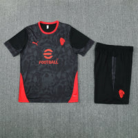 Maglia allenamento e pantaloncini AC Milan 25/26 da bambino