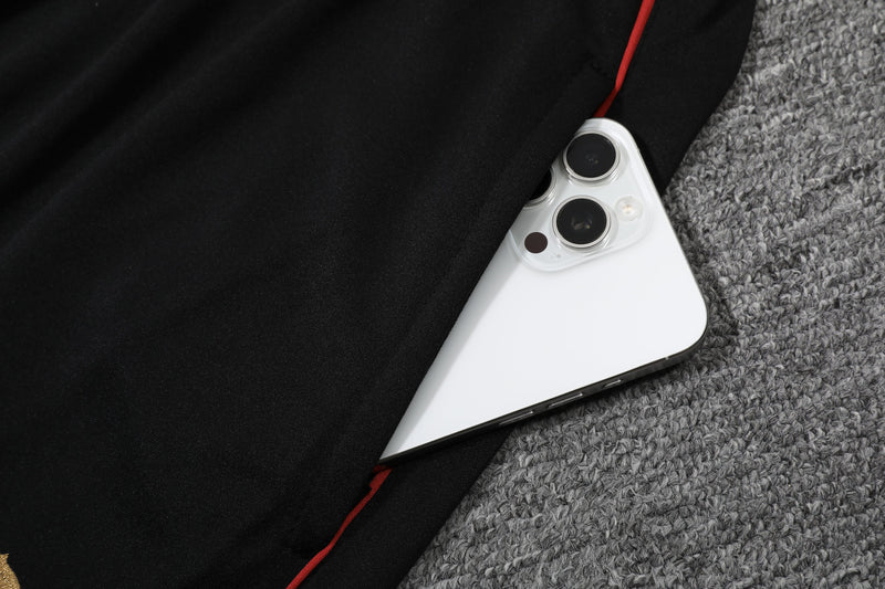 Maglia e Pantaloni Milan 25/26