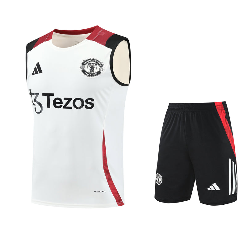 Maglia da allenamento e pantaloncini del Manchester United 25/26