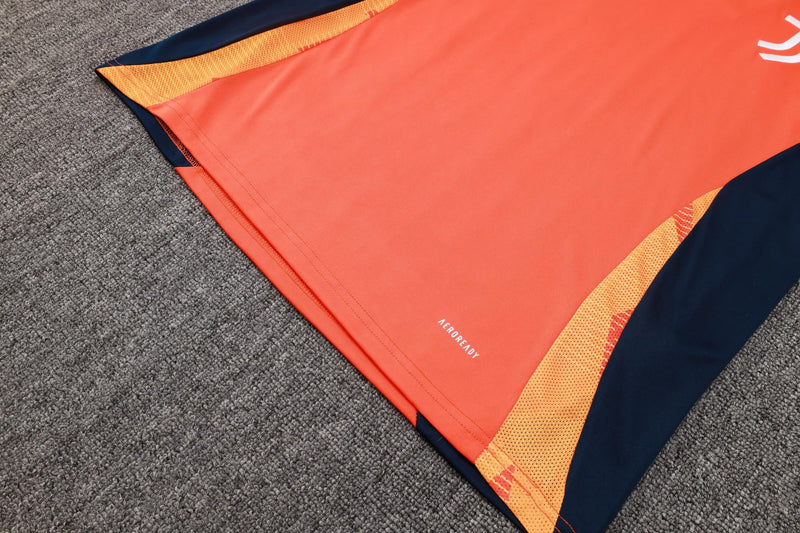 Maglia e Pantaloncini pre-allenamento Juventus 24/25