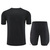 Maglia da allenamento e pantaloncini del Liverpool Bambino 25/26