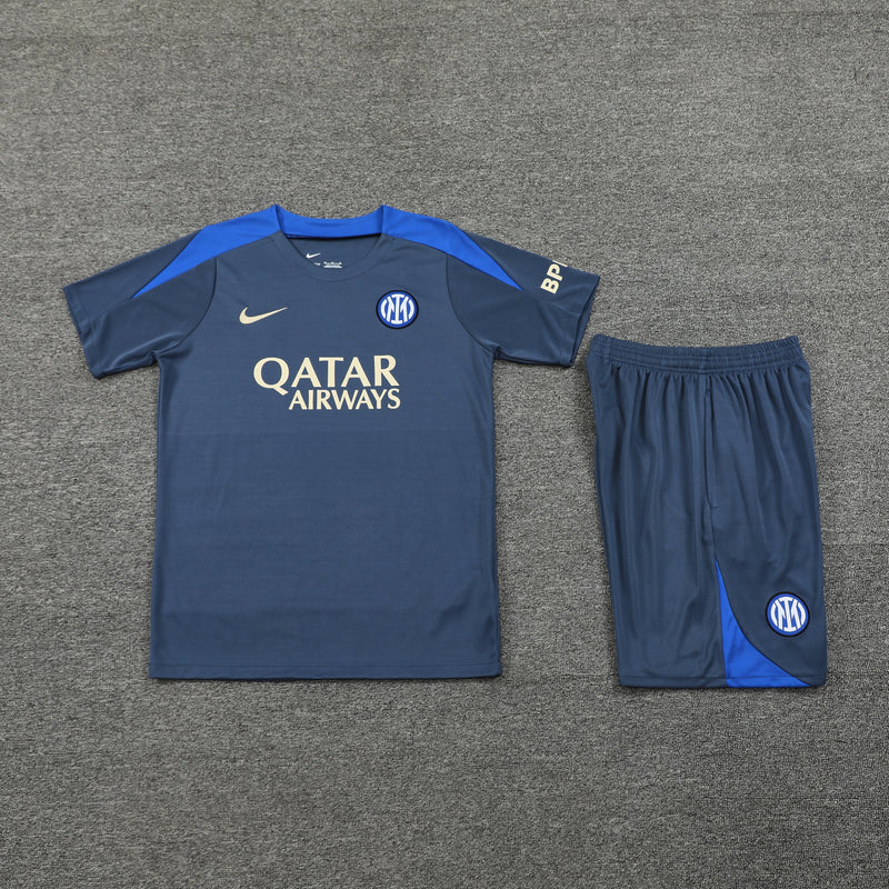 Maglia e Pantaloncini pre-allenamento Inter 24/25