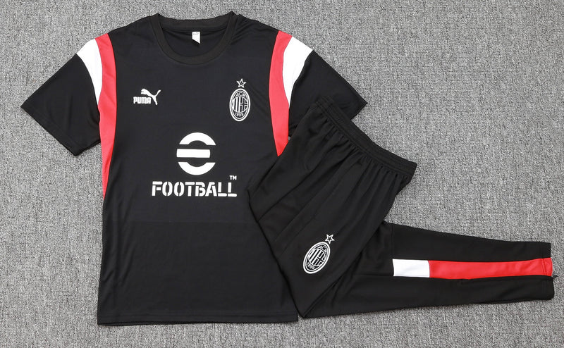 Maglia e Pantaloni Milan 23/24