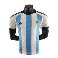MAGLIA ARGENTINA I - 3 STELLE - 22/23 - BIANCA E AZZURRA - VERSIONE GIOCATORE