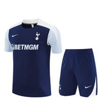Maglia da allenamento e pantaloncini del Tottenham Hotspur 25/26