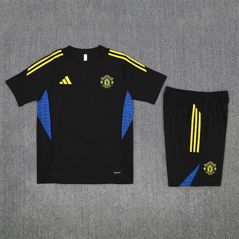 Maglia da allenamento e pantaloncini del Manchester United Bambino 25/26