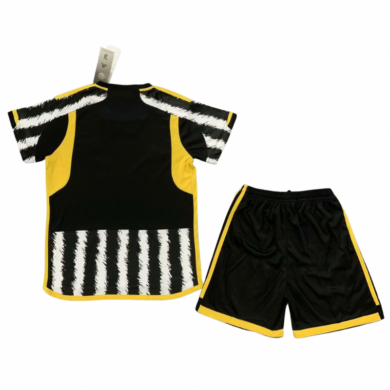 T-shirt e Pantaloncini per Bambino Juventus Home  23/24